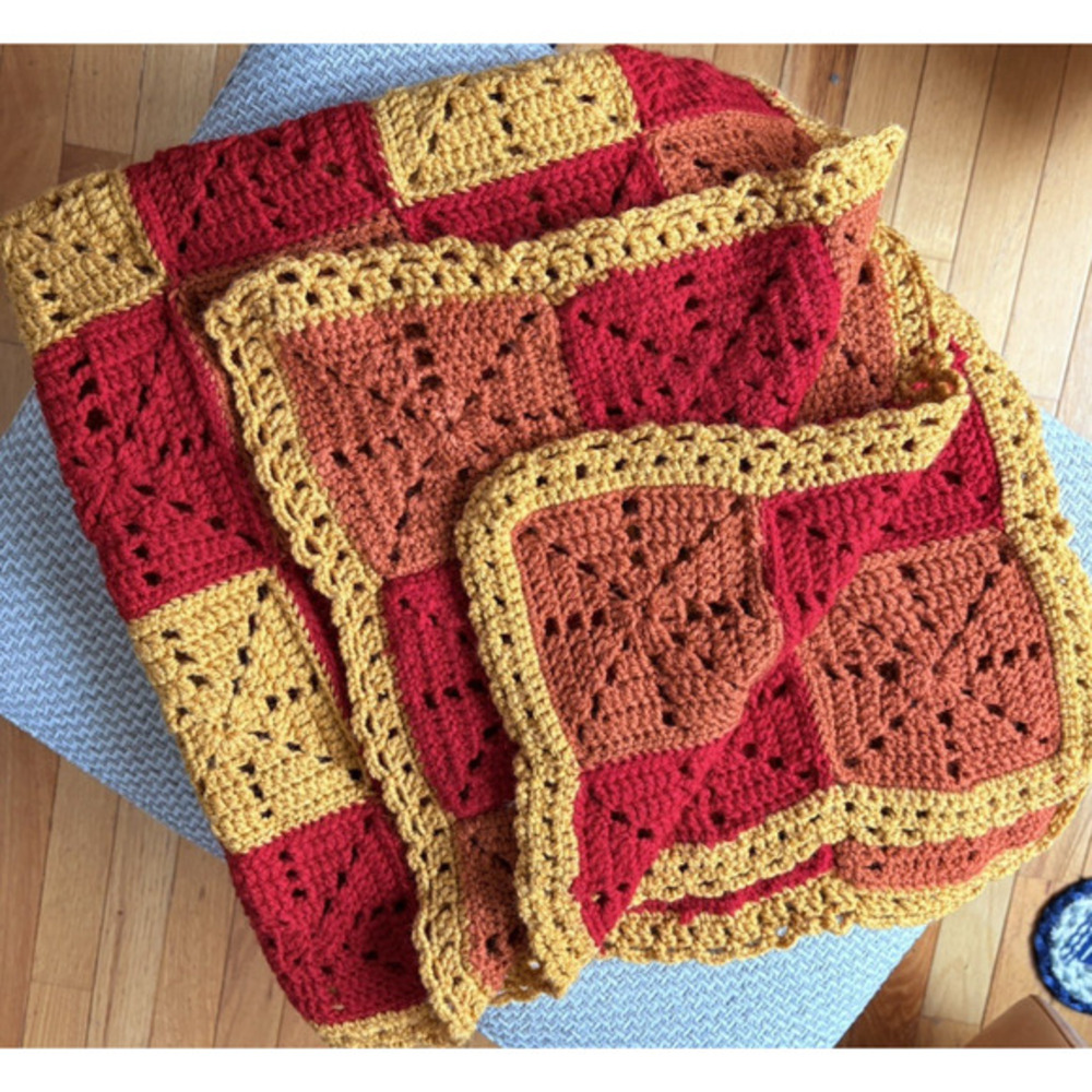 Handmade Crochet Granny Square Patchwork Baby Blanket Retro Red Brown 35"x35"